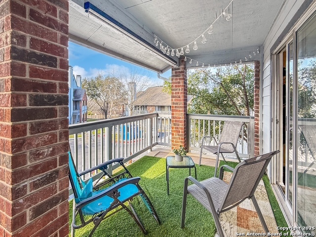 Listing photo id 8 for 14343 Judson 508