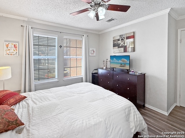 Listing photo id 5 for 14343 Judson 508