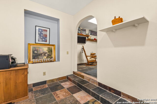Image 17 of 38 For 1170 Capote Oaks
