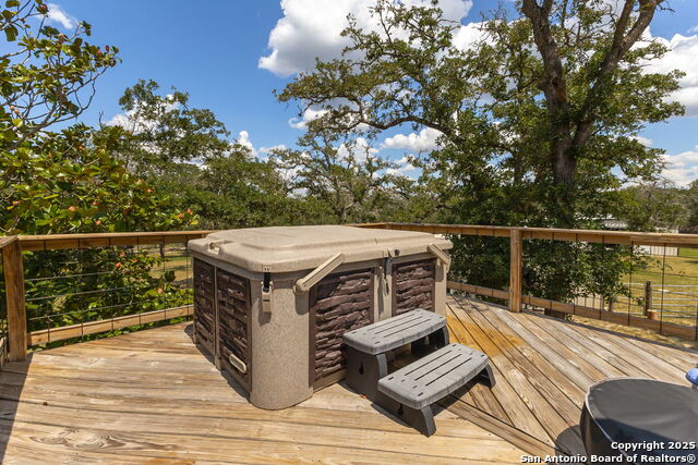 Image 18 of 38 For 1170 Capote Oaks