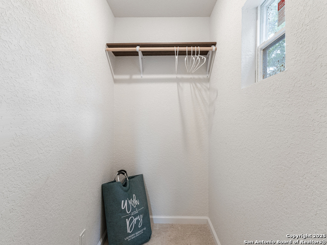 Image 13 of 23 For 2336 Houston E