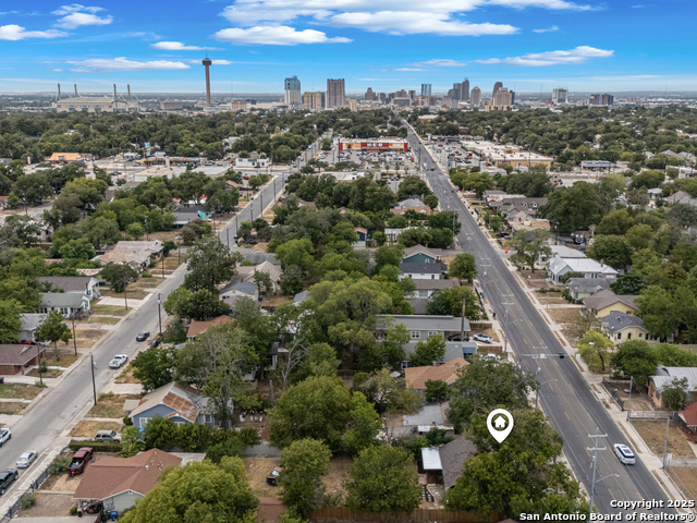 Image 22 of 23 For 2336 Houston E