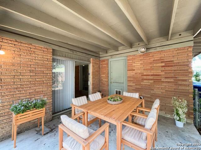 Image 6 of 41 For 4543 Cambray Dr