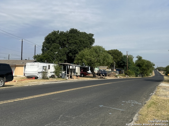 Image 15 of 40 For 10536 S Us Highway 181 E