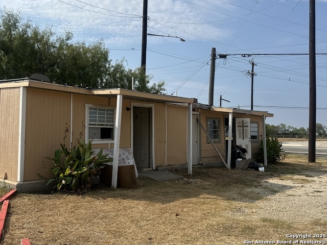 Image 20 of 40 For 10536 S Us Highway 181 E