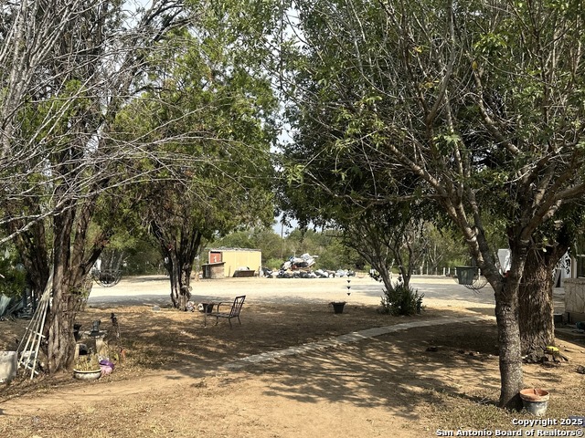 Image 25 of 40 For 10536 S Us Highway 181 E