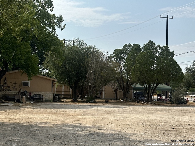 Image 31 of 40 For 10536 S Us Highway 181 E