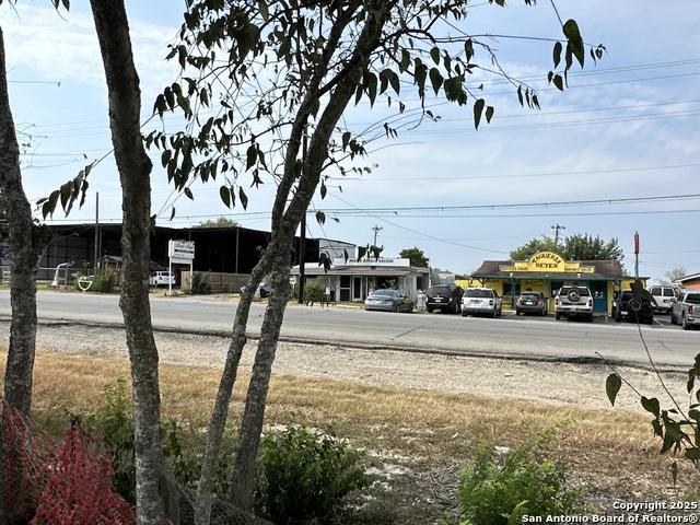 Image 36 of 40 For 10536 S Us Highway 181 E