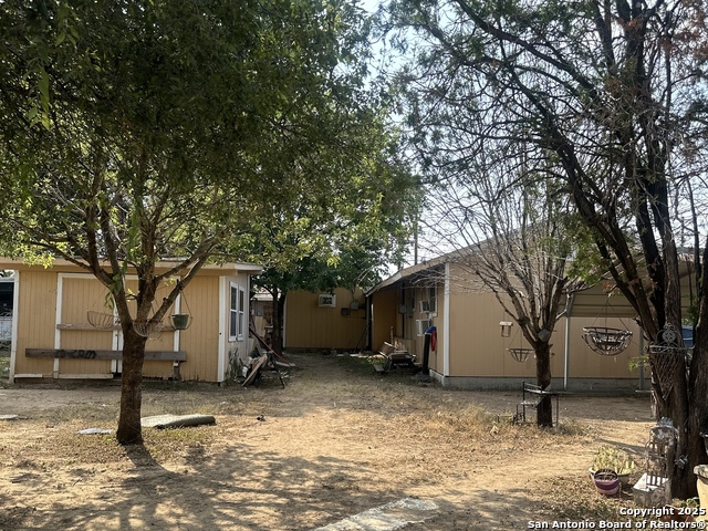 Image 6 of 40 For 10536 S Us Highway 181 E