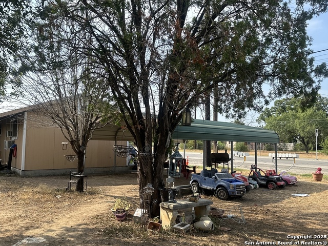 Image 7 of 40 For 10536 S Us Highway 181 E