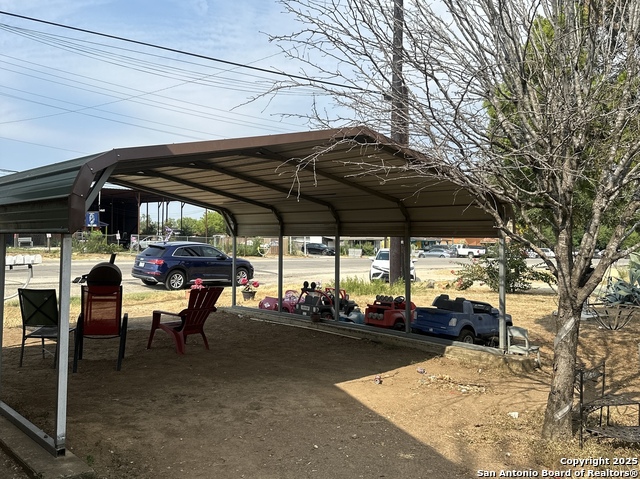 Image 8 of 40 For 10536 S Us Highway 181 E