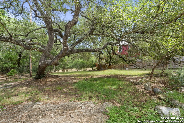 Image 27 of 38 For 1265 Comanche Path