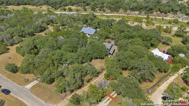 Image 32 of 38 For 1265 Comanche Path
