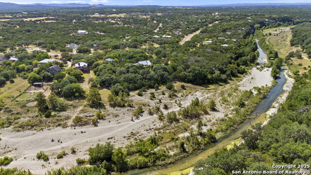 Image 33 of 38 For 1265 Comanche Path