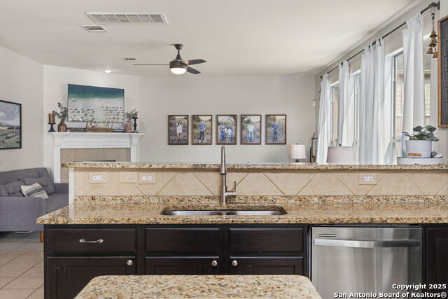 Listing photo id 14 for 23110 Fairway Bridge