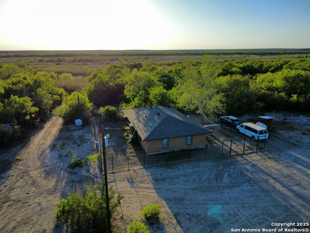 Listing photo id 0 for Off Rizley Rd Off Rizley Rd, Quemado Tx