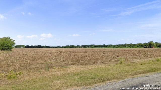 Listing photo id 10 for 4410 Ploetz  