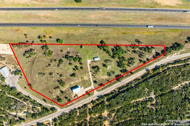 Listing photo id 0 for 609 Fm 289