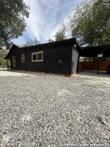 Image 19 of 21 For 703 San Augustine