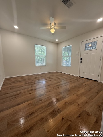 Image 2 of 21 For 703 San Augustine