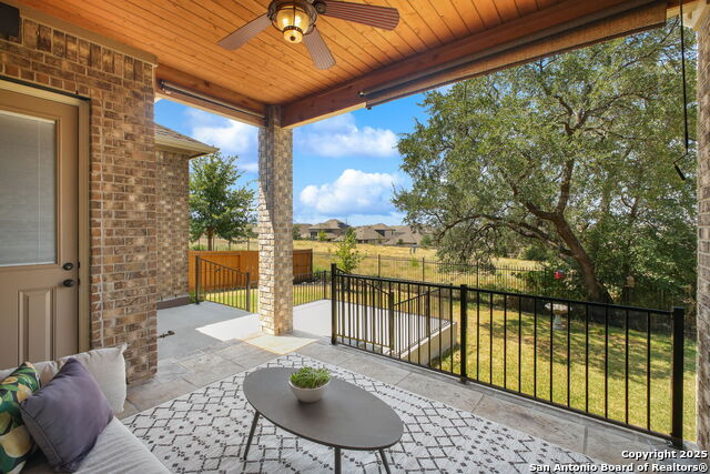 Image 38 of 43 For 2015 Sladen Hills