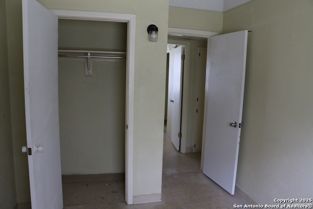 Image 11 of 21 For 2911 Cumbre