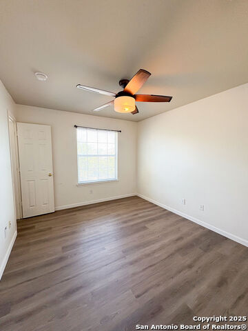 Image 21 of 27 For 4303 Enfield Bluff