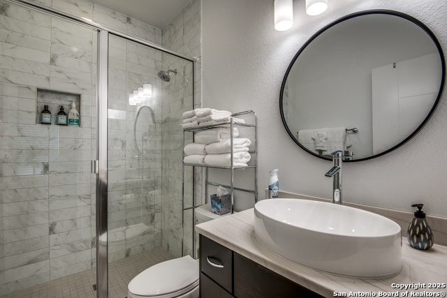 Image 17 of 53 For 347 Hidden