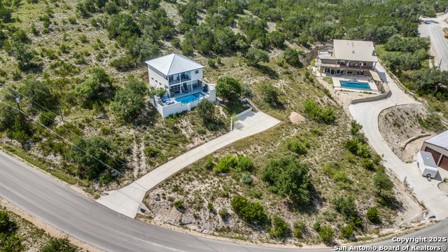 Image 5 of 53 For 347 Hidden