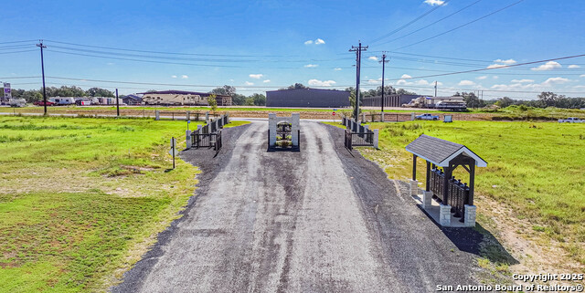 Image 2 of 6 For 100 Timber Heights