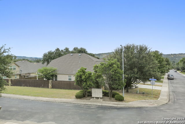 Image 32 of 42 For 25151 Buttermilk Ln
