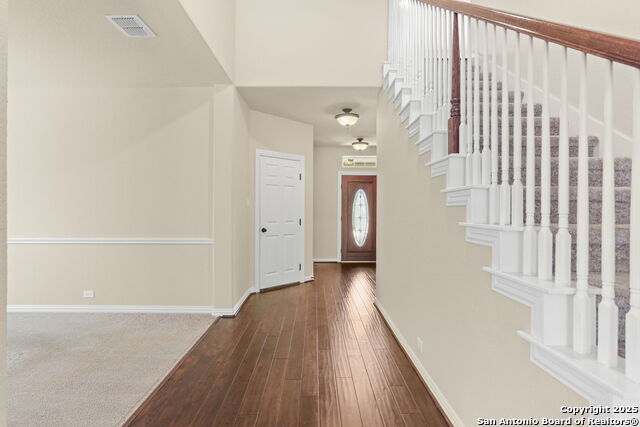 Image 9 of 42 For 25151 Buttermilk Ln
