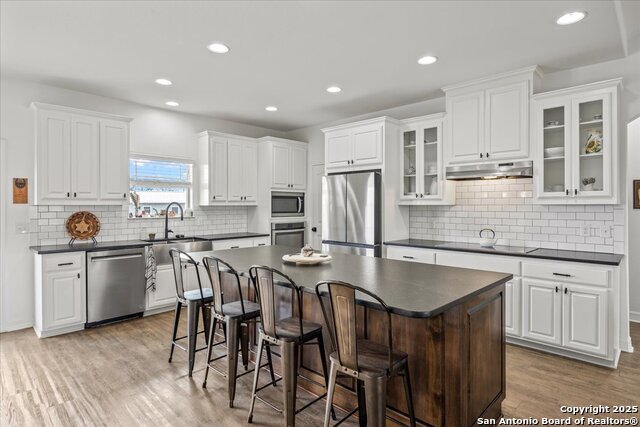 Listing photo id 10 for 475 County Road 240