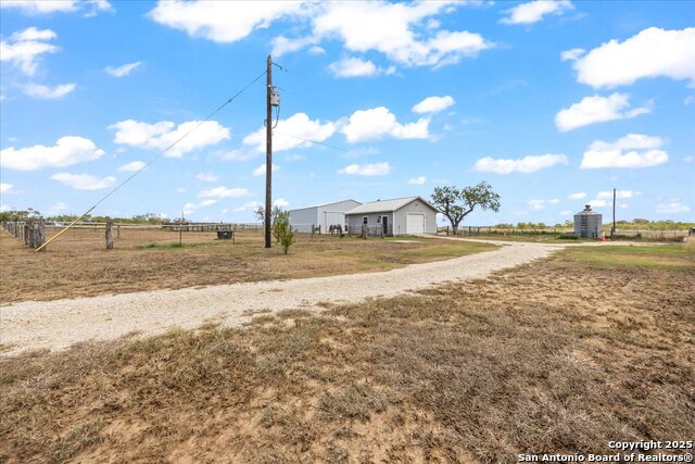 Listing photo id 30 for 475 County Road 240