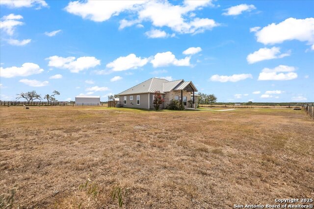 Listing photo id 40 for 475 County Road 240