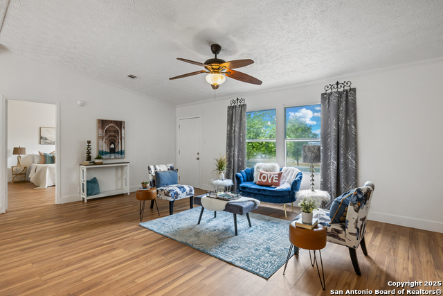 Image 3 of 22 For 415 County Road 3822