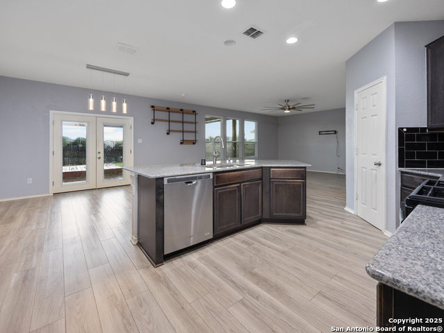 Image 6 of 28 For 8318 Pioneer