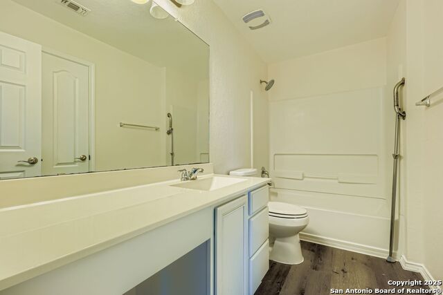 Image 23 of 30 For 231 Pleasanton Cir