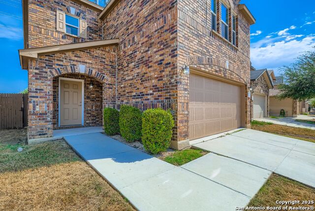 Image 4 of 30 For 231 Pleasanton Cir