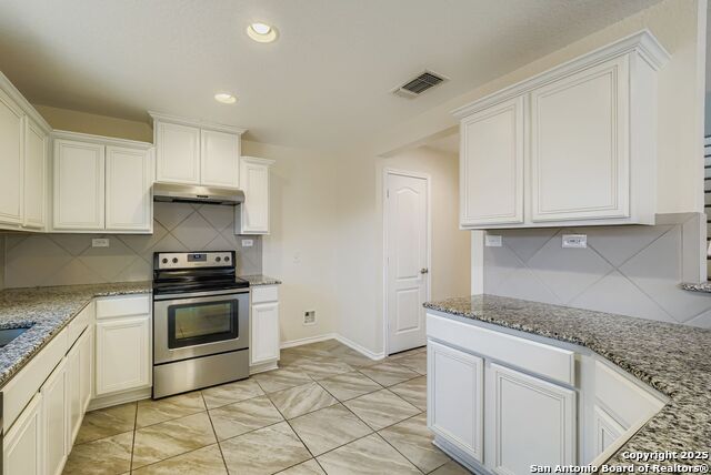 Image 9 of 30 For 231 Pleasanton Cir