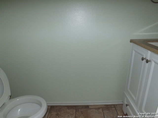 Image 5 of 17 For 1208 Creek Knoll