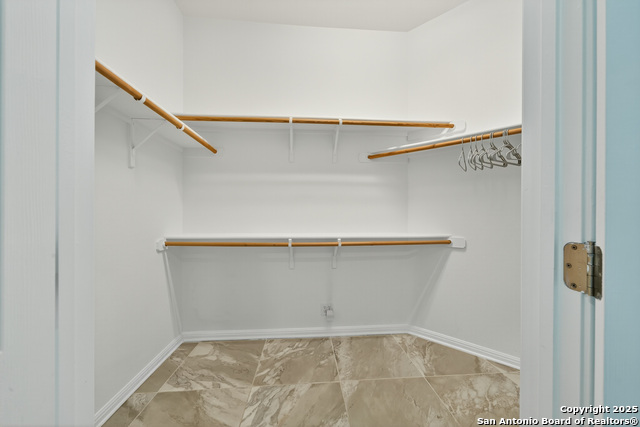 Image 16 of 28 For 18743 Danforth