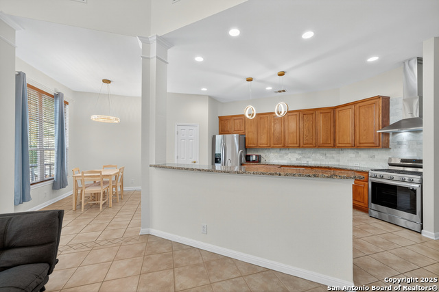 Image 6 of 28 For 18743 Danforth