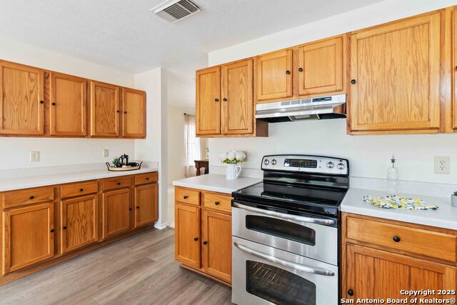 Image 11 of 32 For 8542 Park Olympia