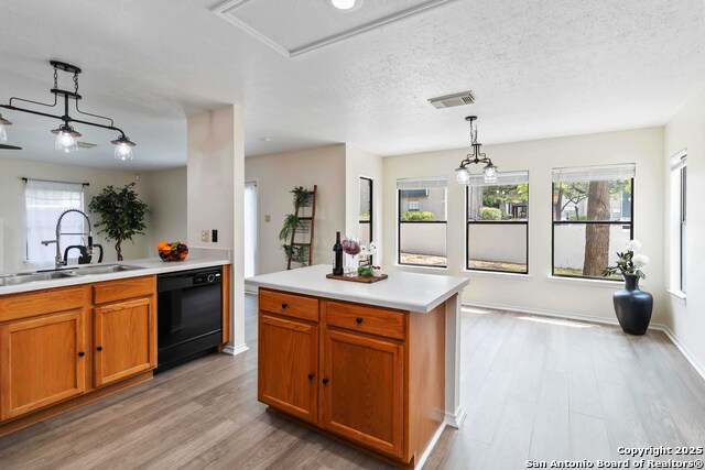 Image 12 of 32 For 8542 Park Olympia