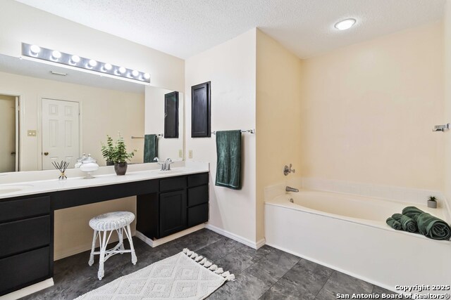Image 21 of 32 For 8542 Park Olympia