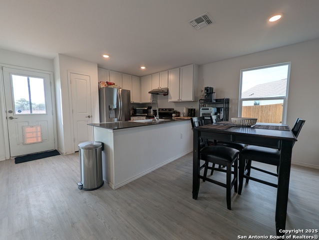 Image 7 of 17 For 8703 Macdona Place