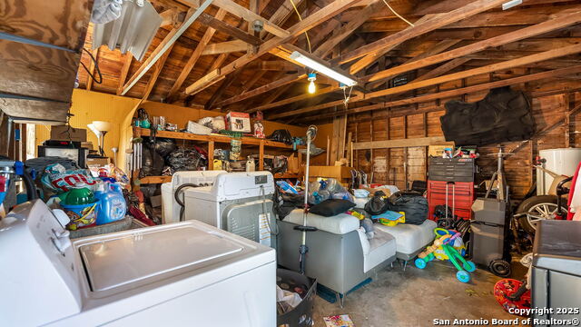 Image 15 of 18 For 1722 Alametos