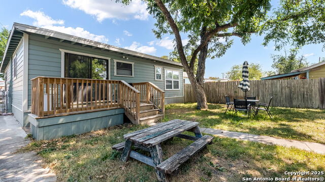 Image 17 of 18 For 1722 Alametos