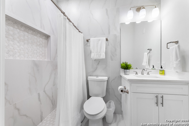 Listing photo id 38 for 136 Evergreen W